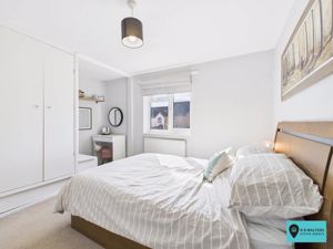 Bedroom- click for photo gallery